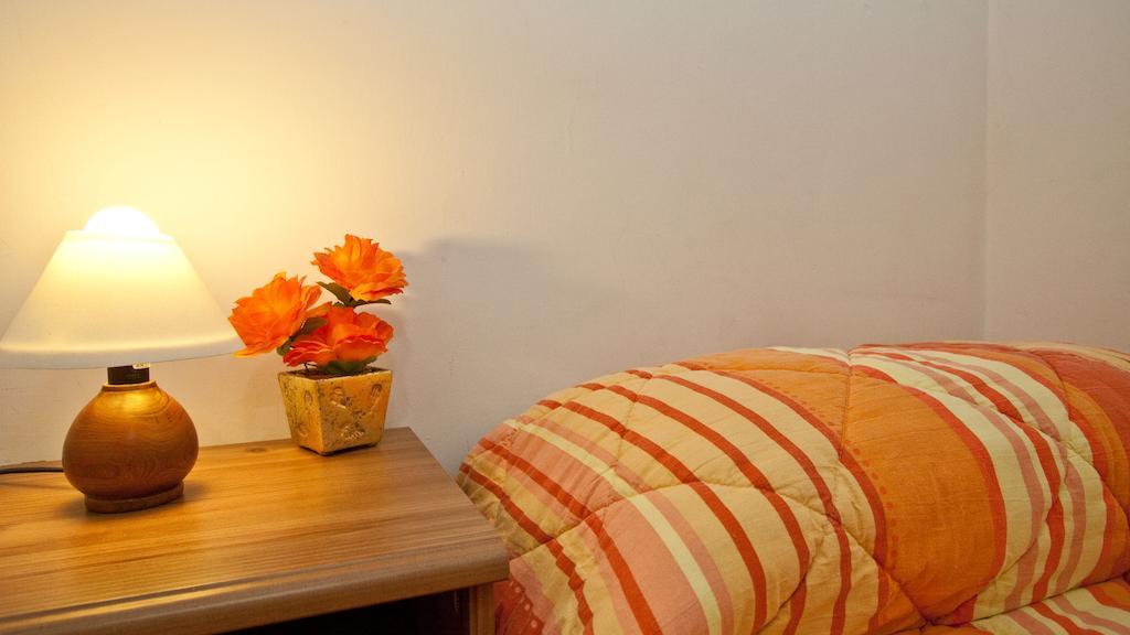 Rental In Rome Celeste Apartment Δωμάτιο φωτογραφία